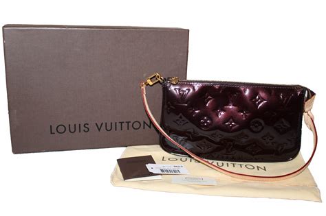 louis vuitton pochette vernis